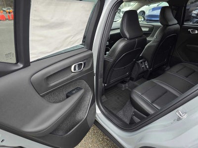 2026 Volvo XC40 Plus