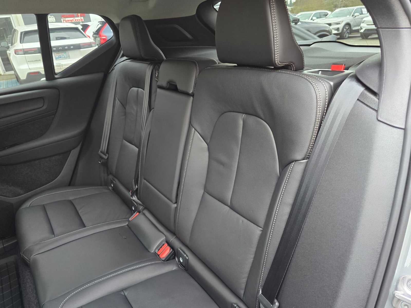 2026 Volvo XC40 Plus
