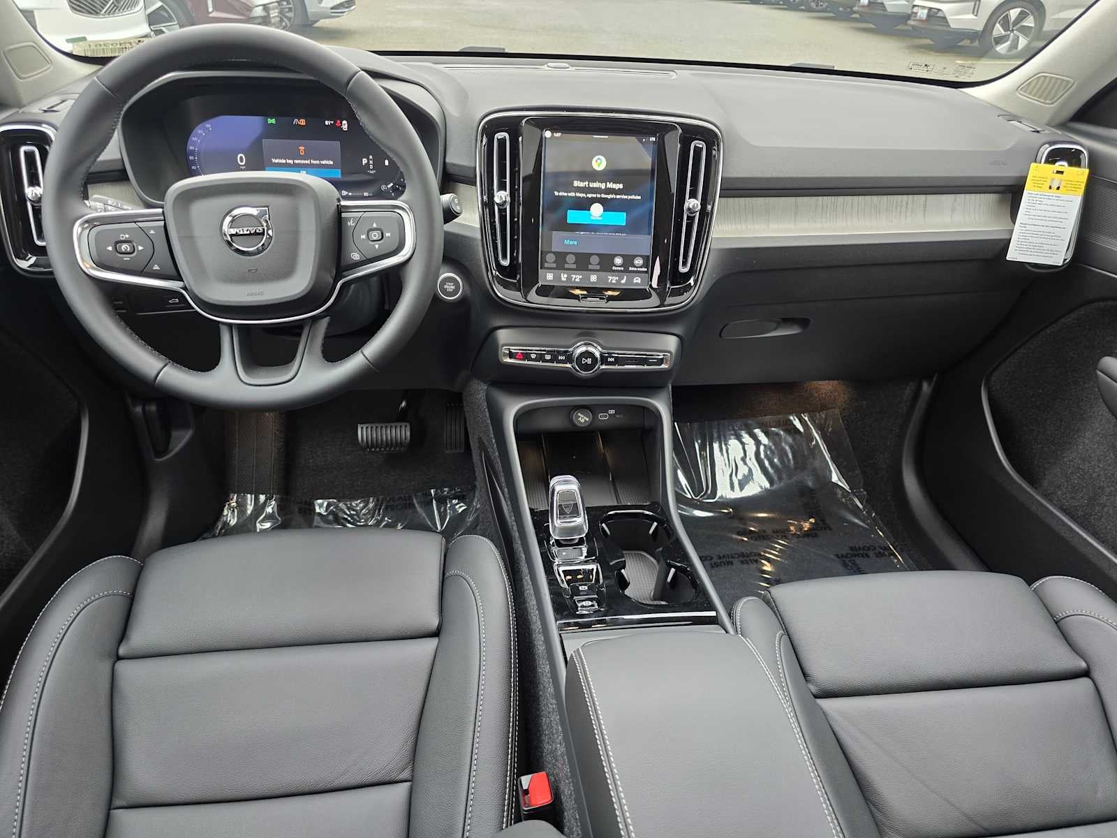 2026 Volvo XC40 Plus