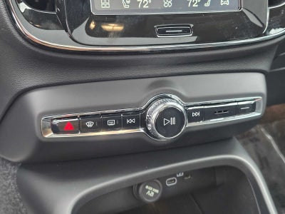 2026 Volvo XC40 Plus