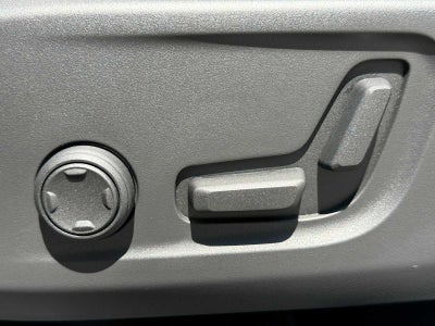 2026 Volvo XC40 Plus