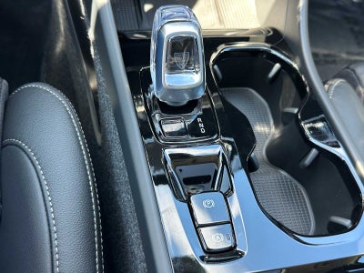 2026 Volvo XC40 Plus