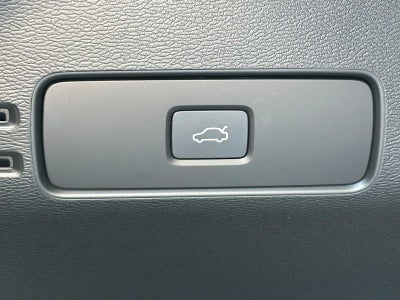 2026 Volvo XC40 Plus