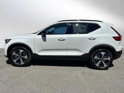 2026 Volvo XC40 Plus