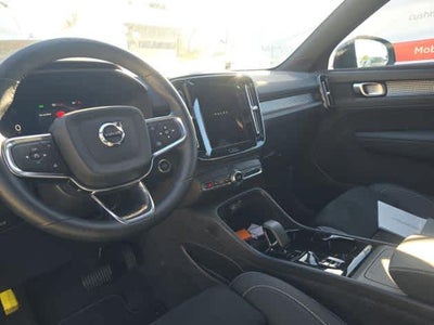 2025 Volvo XC40 Plus Dark Theme