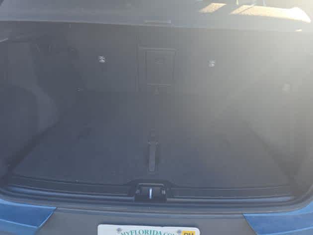 2025 Volvo XC40 Plus Dark Theme