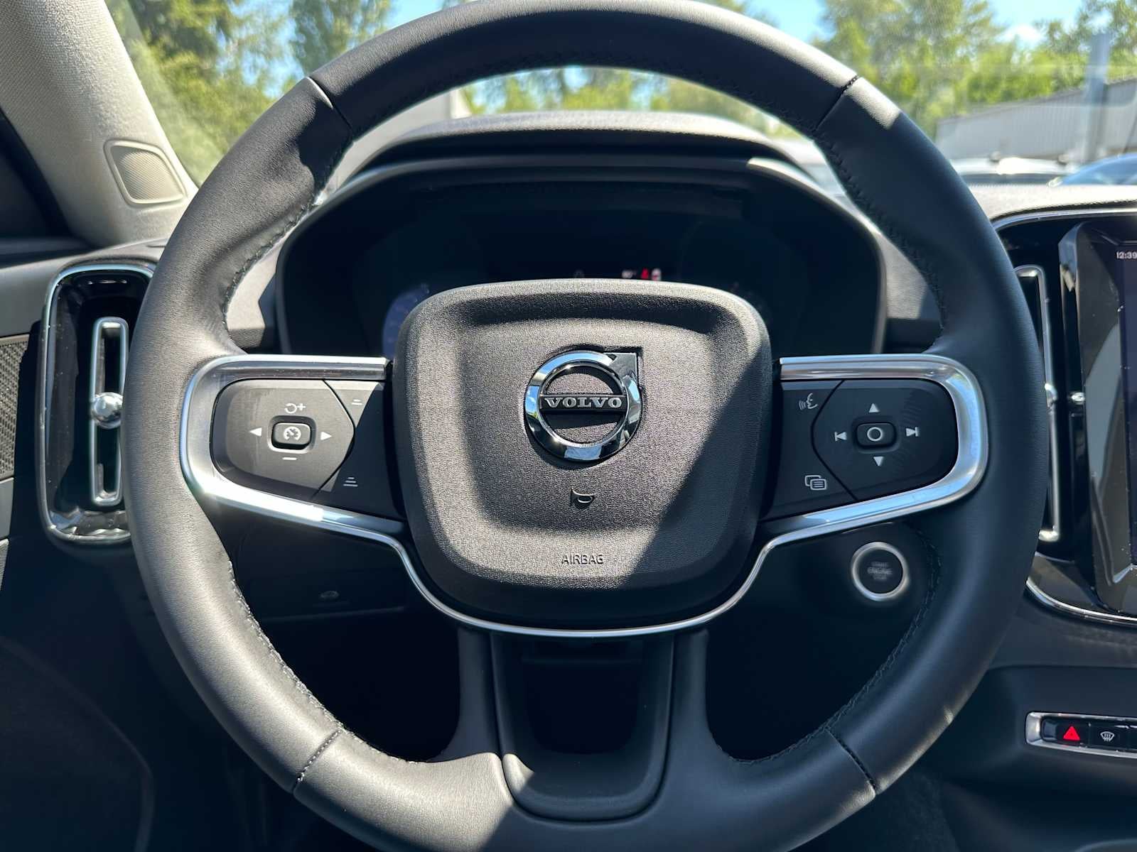 2026 Volvo XC40 Plus