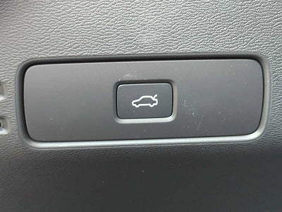 2026 Volvo XC40 Plus