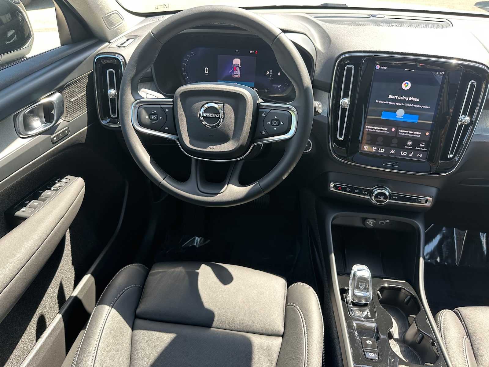 2026 Volvo XC40 Plus
