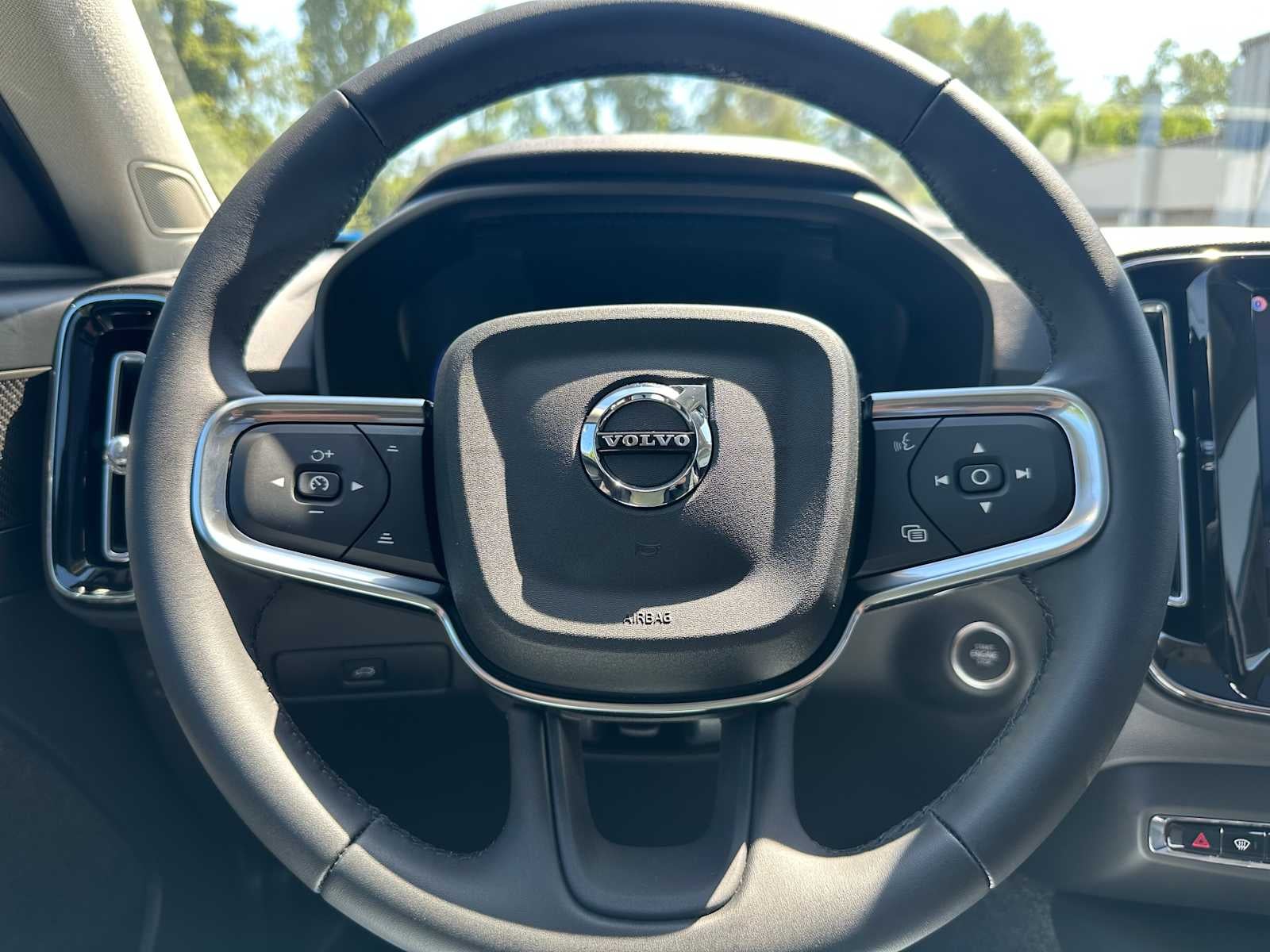 2026 Volvo XC40 Plus