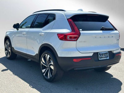 2026 Volvo XC40 Plus