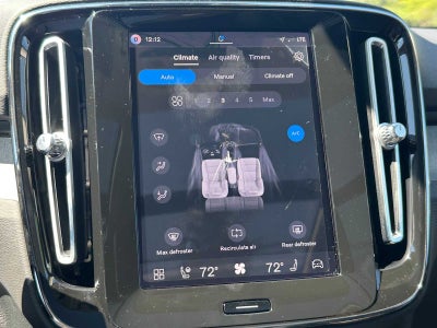 2026 Volvo XC40 Plus