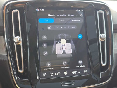 2026 Volvo XC40 Plus