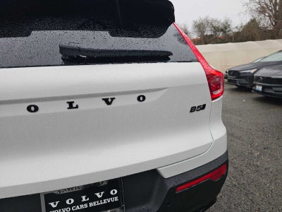 2026 Volvo XC40 Ultra Black Edition