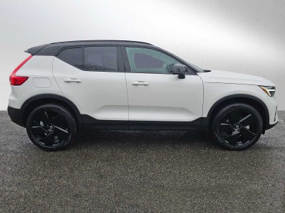 2026 Volvo XC40 Ultra Black Edition
