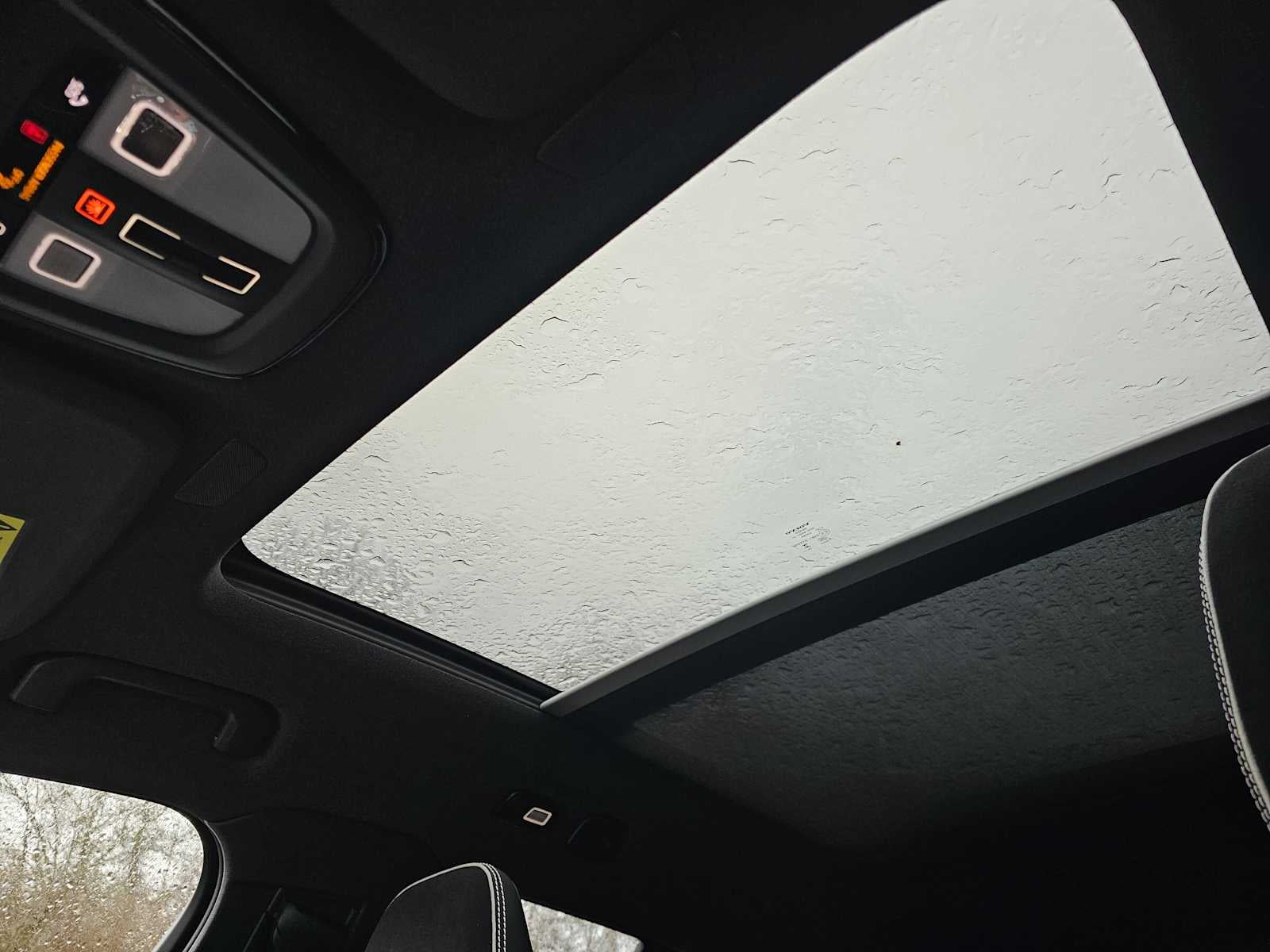 2026 Volvo XC40 Ultra Black Edition