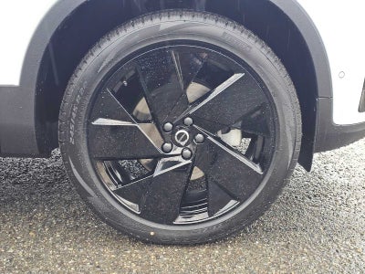 2026 Volvo XC40 Ultra Black Edition
