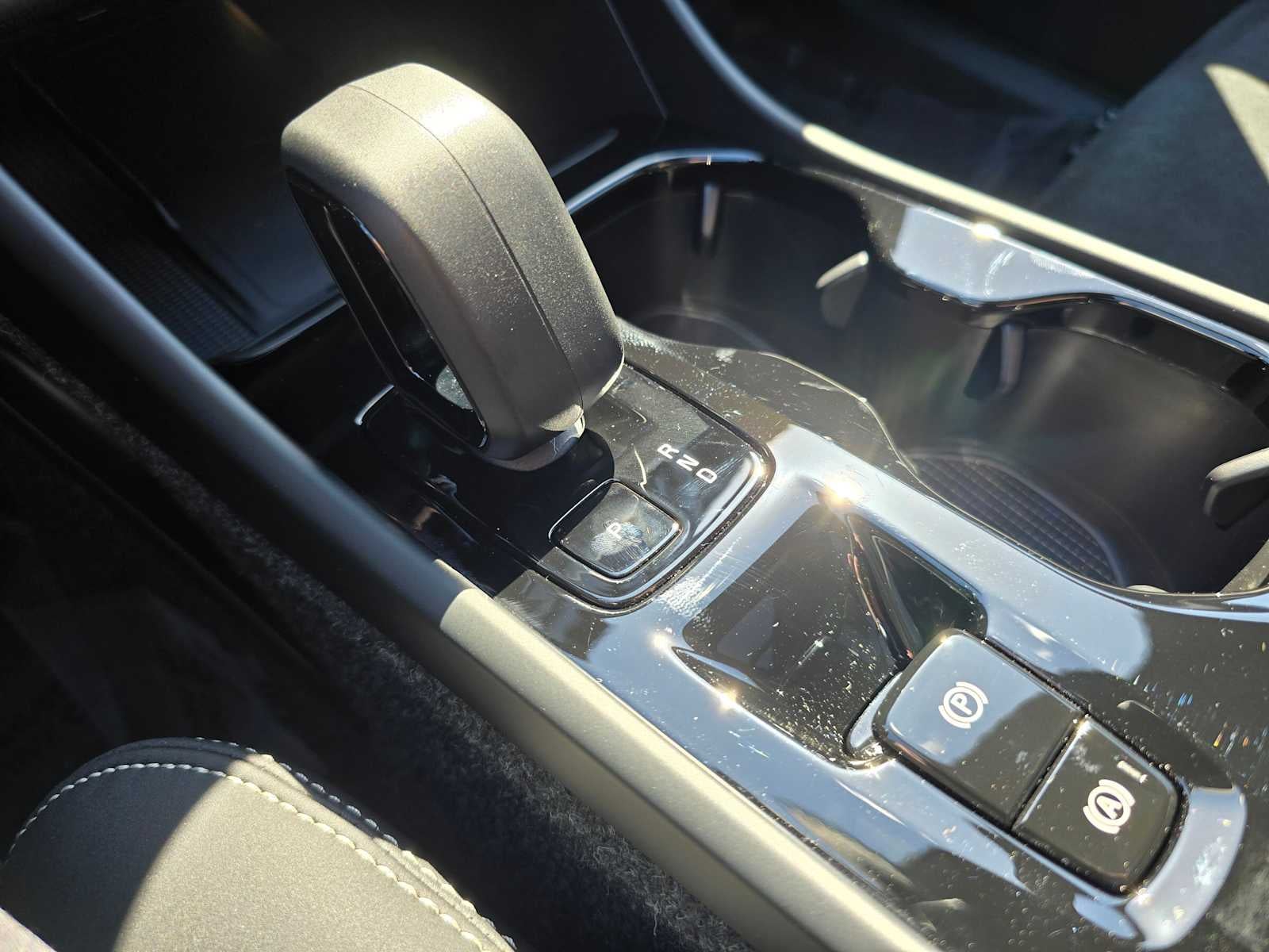2026 Volvo XC40 Ultra Black Edition