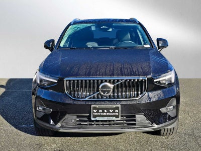 2025 Volvo XC40 Plus Bright Theme