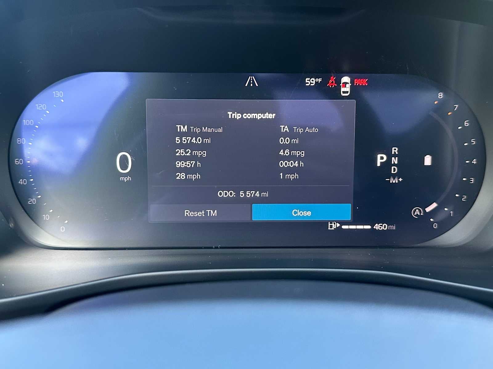 2025 Volvo XC40 Plus Bright Theme