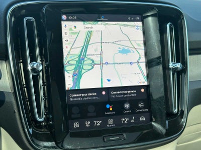 2025 Volvo XC40 Plus Bright Theme