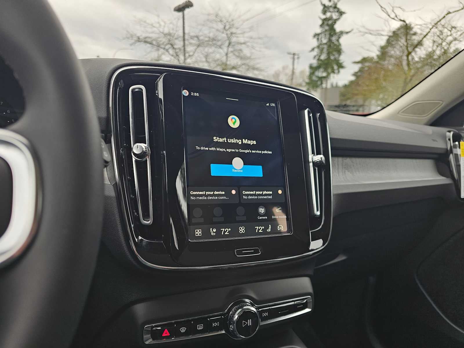 2026 Volvo XC40 Core