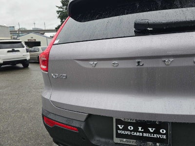 2026 Volvo XC40 Core