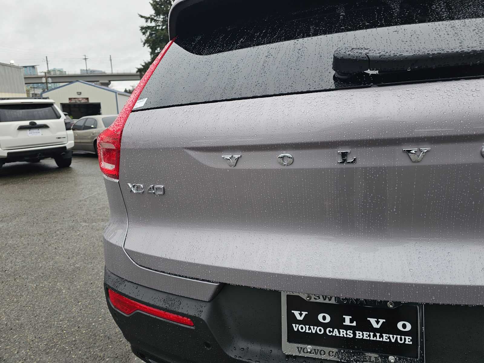 2026 Volvo XC40 Core