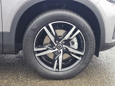 2026 Volvo XC40 Core