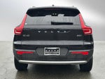 2025 Volvo XC40 Core Bright Theme