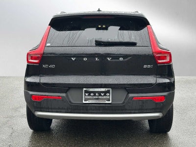 2025 Volvo XC40 Core Bright Theme