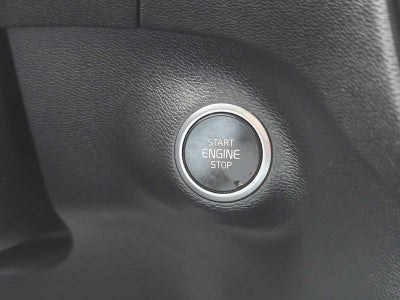 2024 Volvo XC40 Core Dark Theme