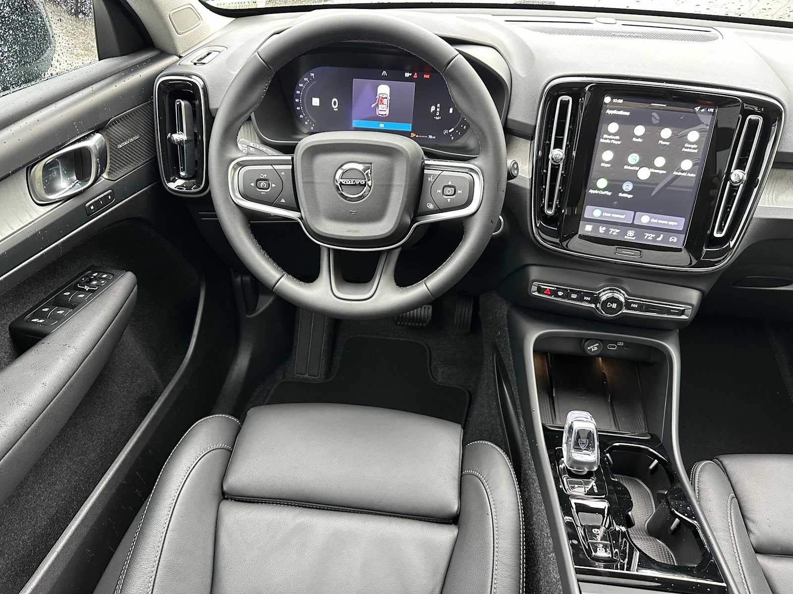 2026 Volvo XC40 Ultra