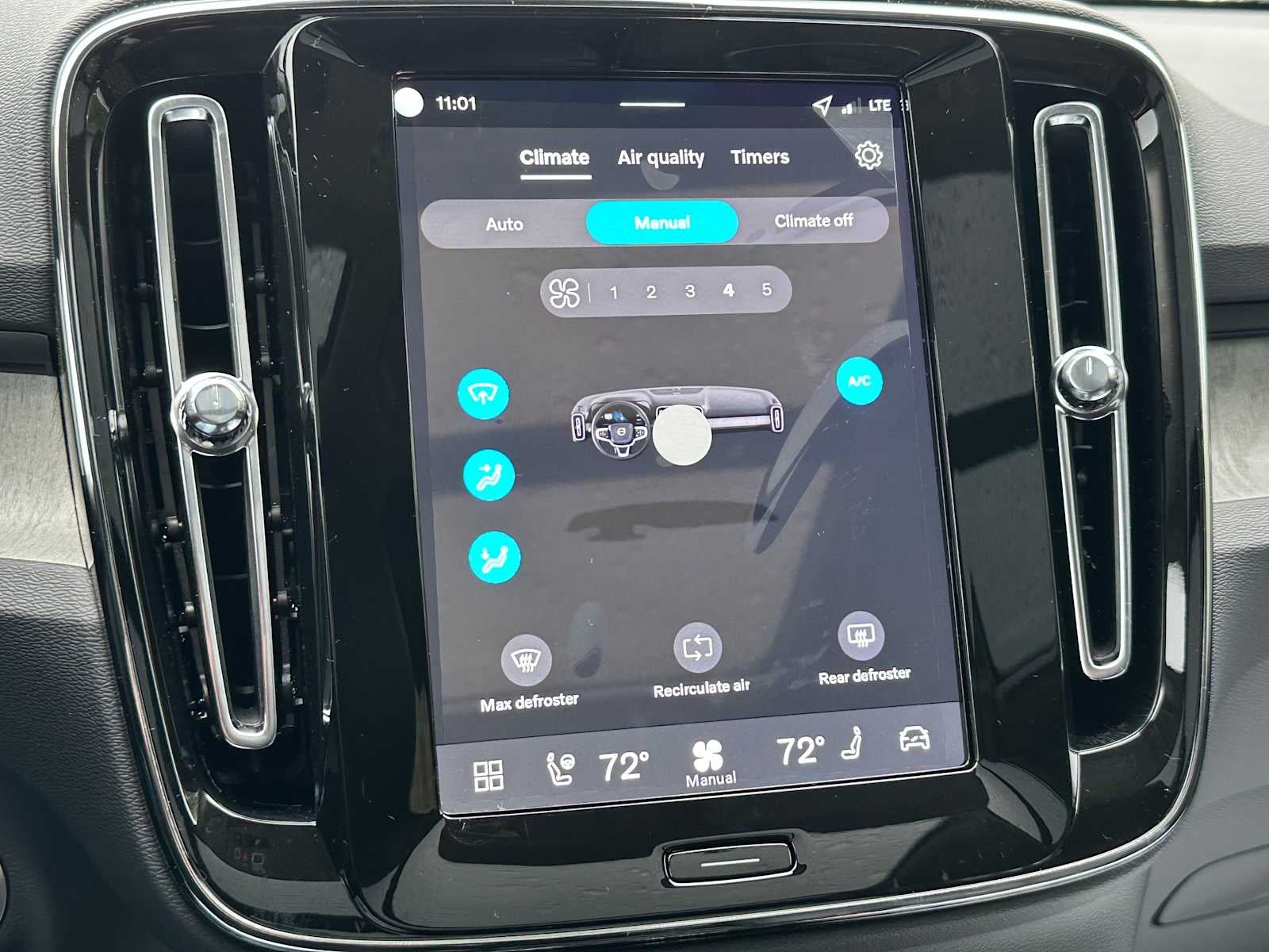 2026 Volvo XC40 Ultra