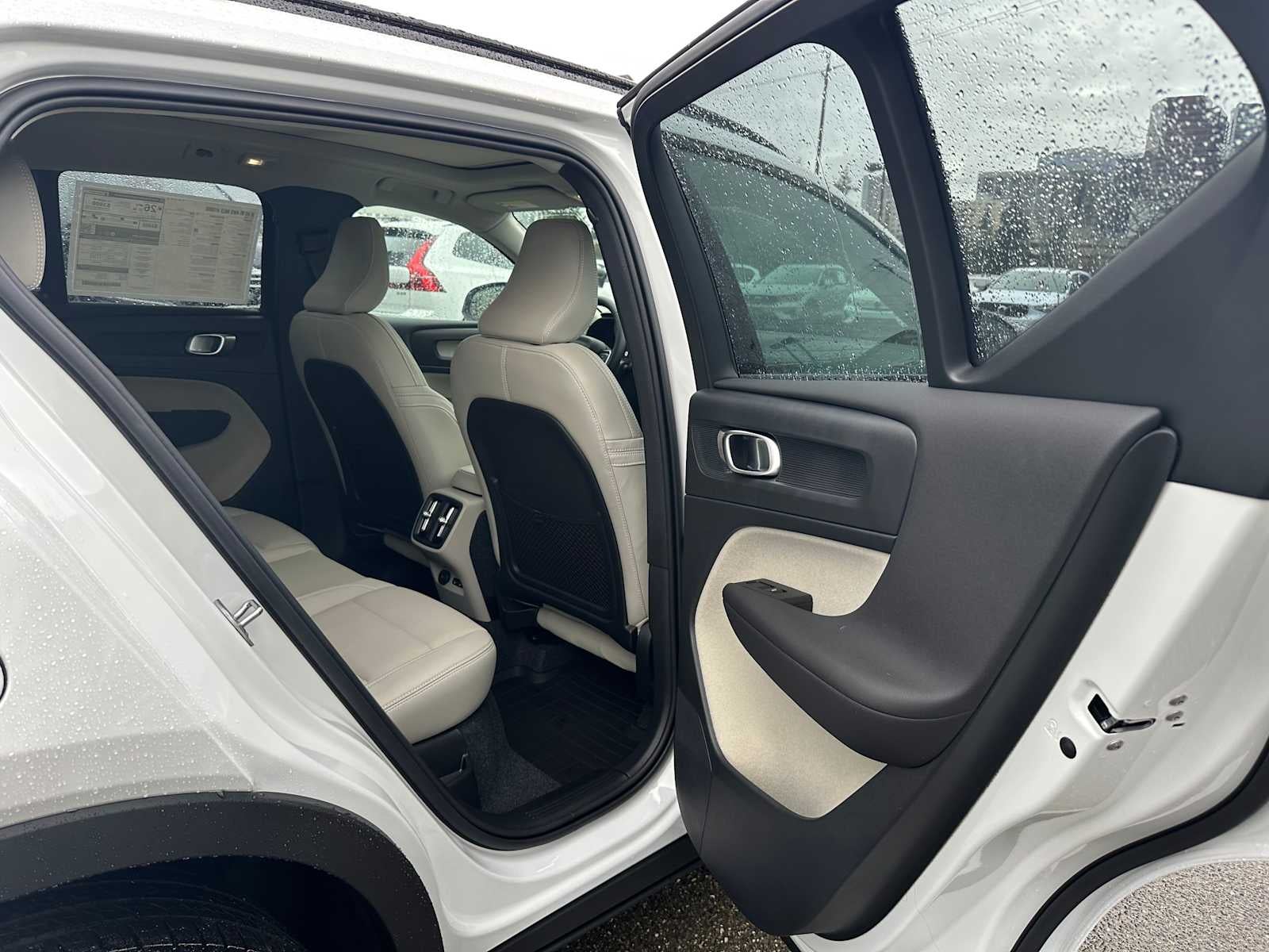 2026 Volvo XC40 Ultra