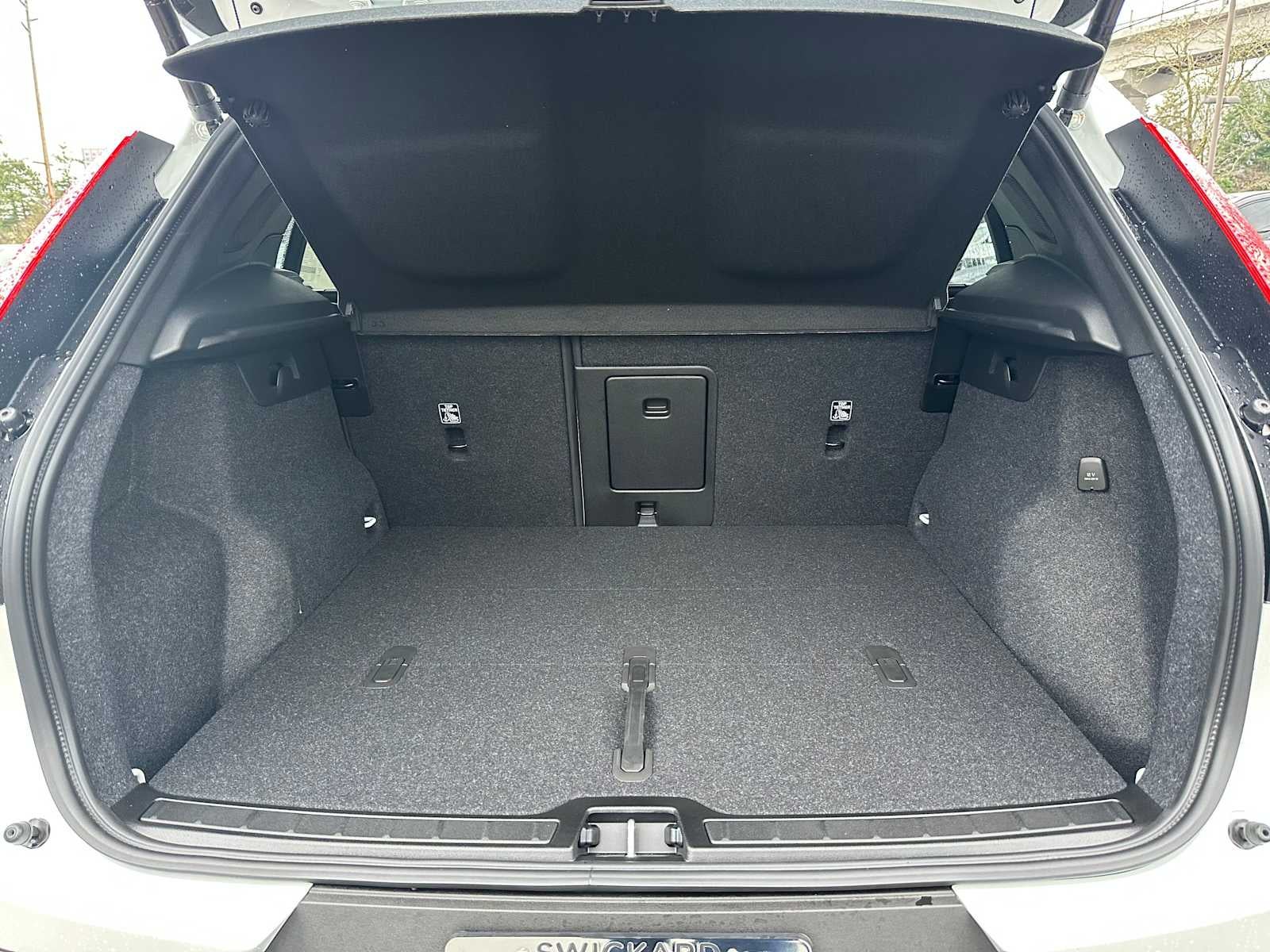 2026 Volvo XC40 Ultra