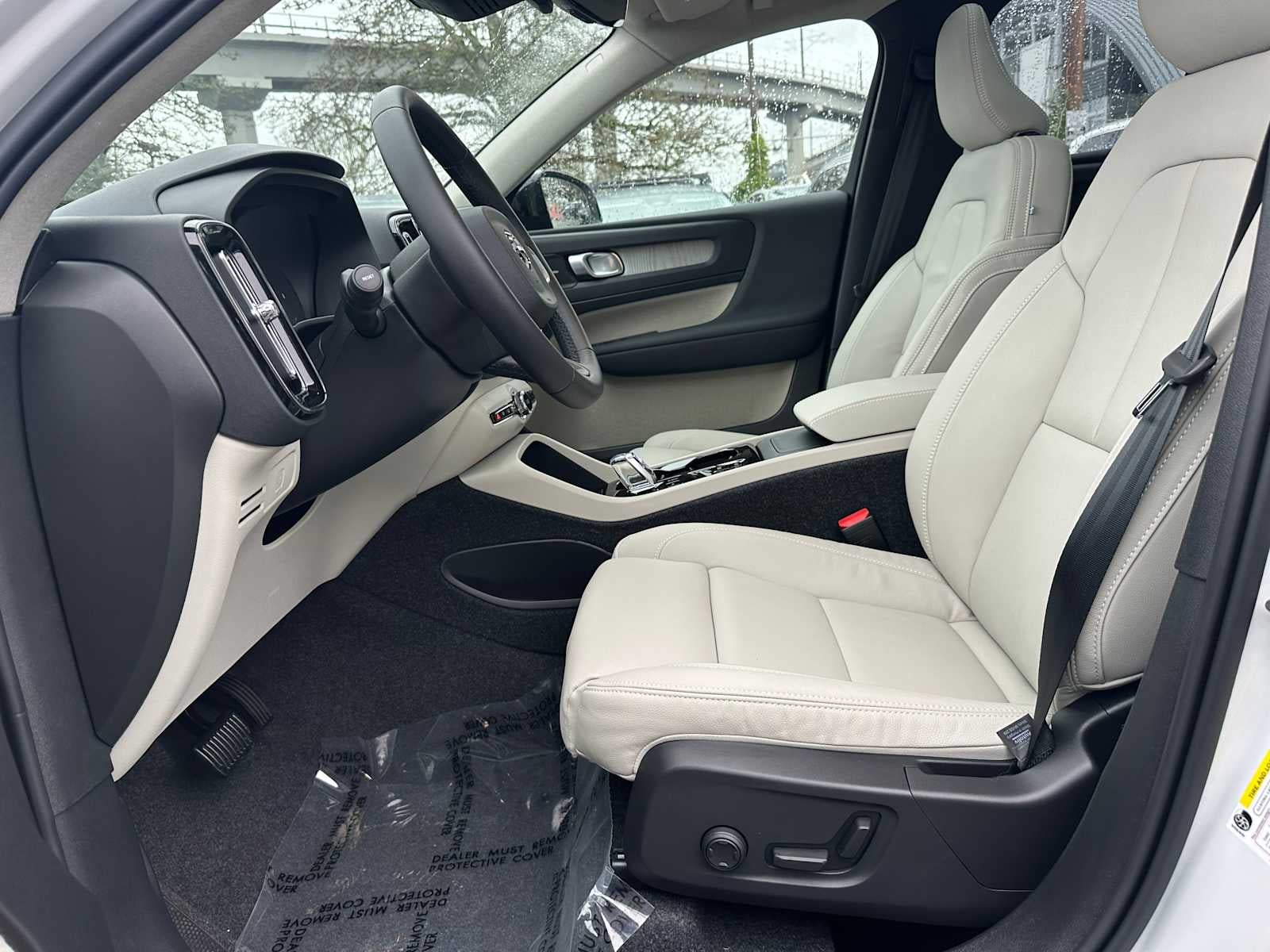 2026 Volvo XC40 Ultra