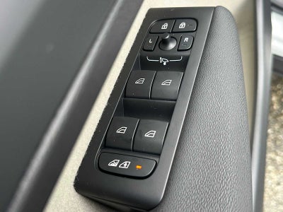 2026 Volvo XC40 Ultra