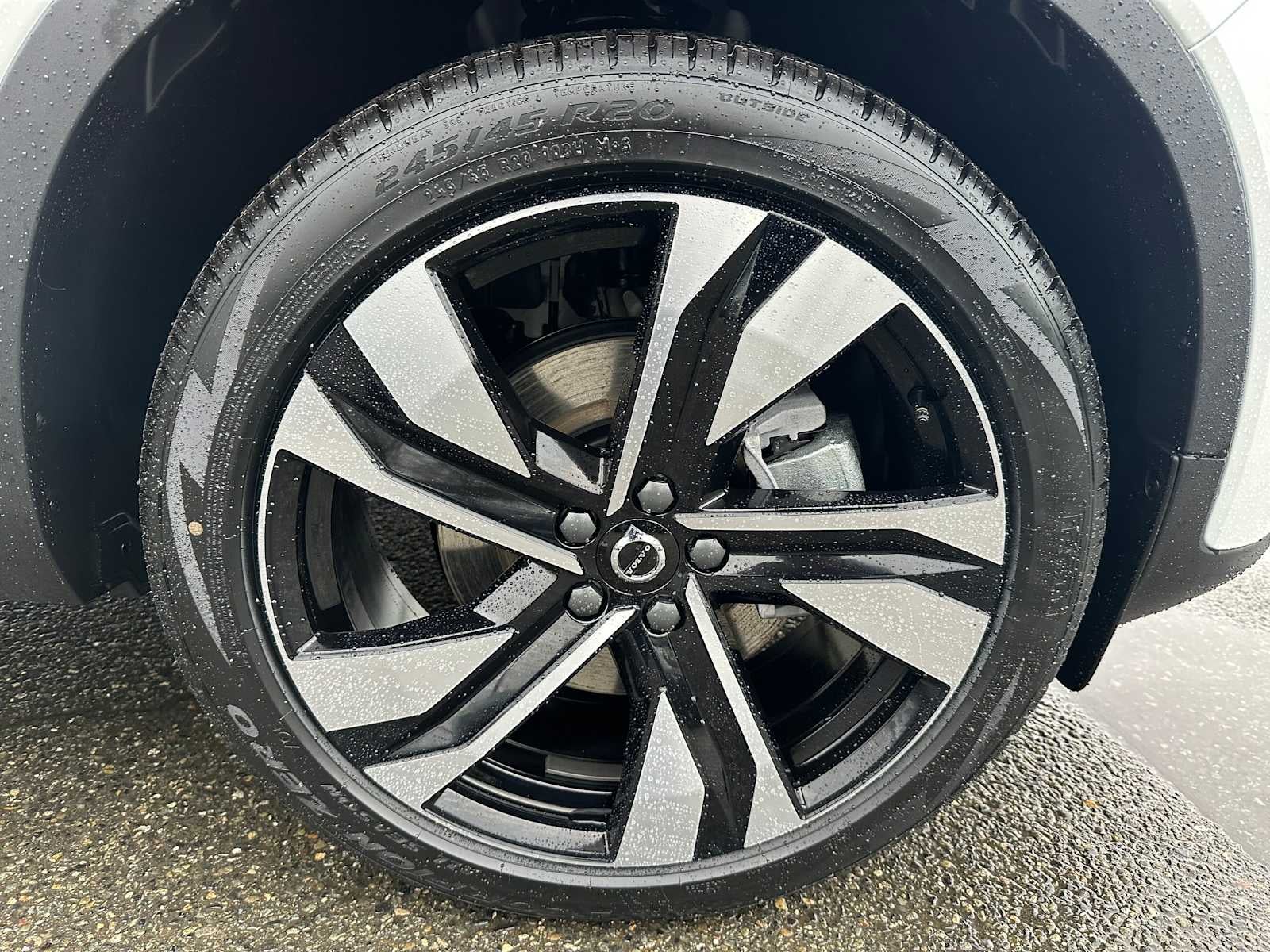 2026 Volvo XC40 Ultra