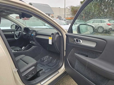 2026 Volvo XC40 Ultra
