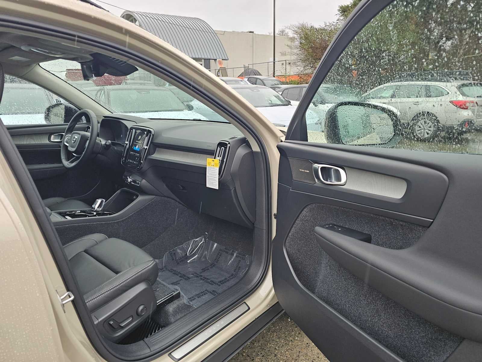 2026 Volvo XC40 Ultra