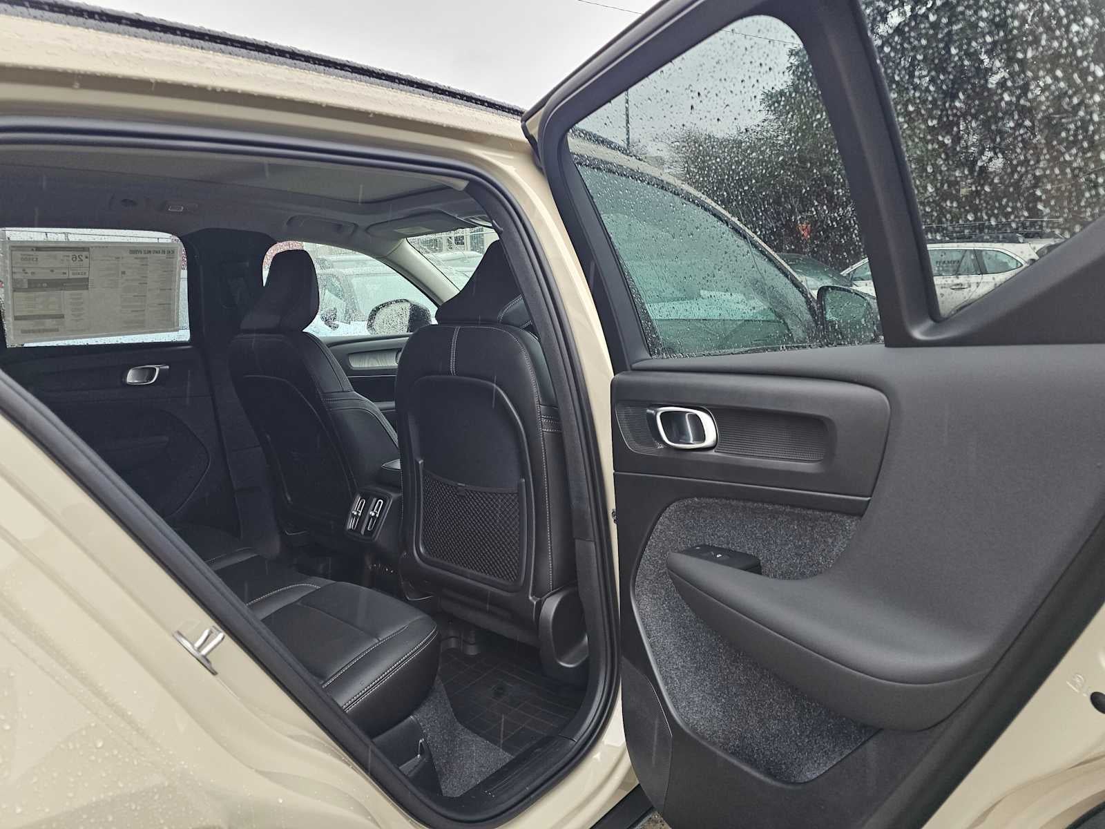 2026 Volvo XC40 Ultra