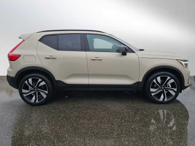 2026 Volvo XC40 Ultra