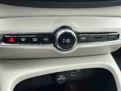 2026 Volvo XC40 Ultra