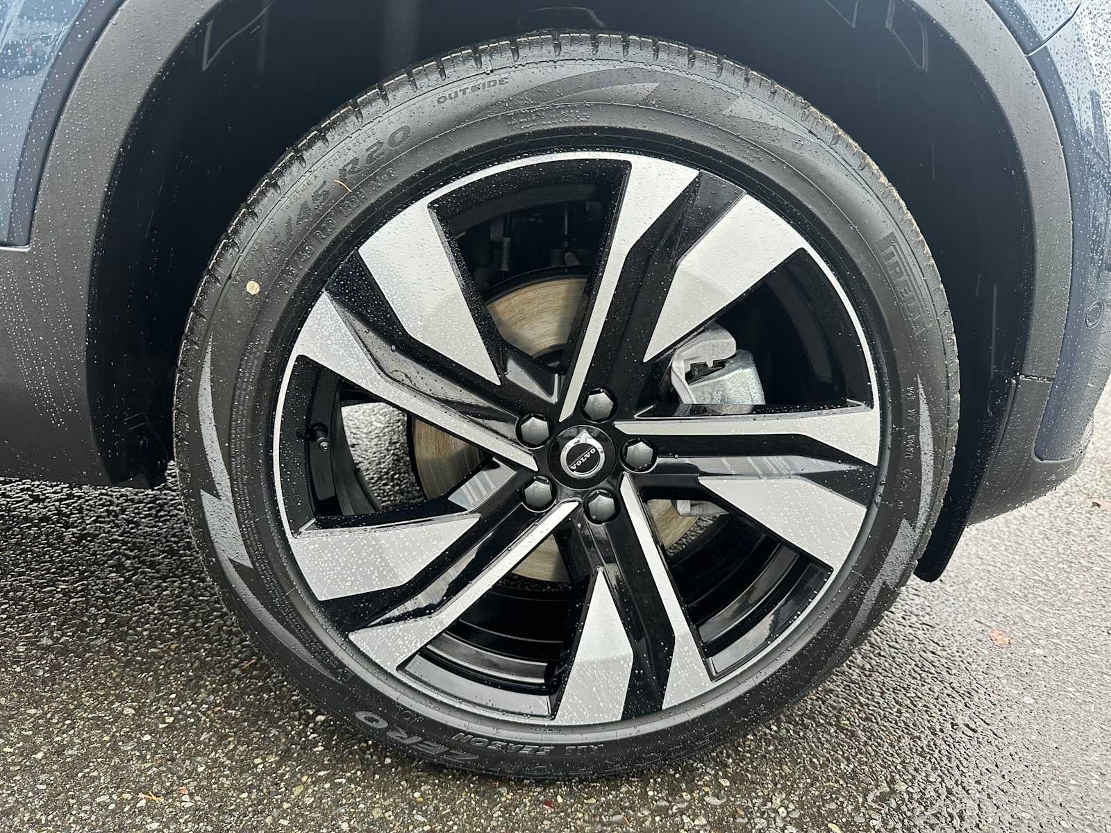 2026 Volvo XC40 Ultra
