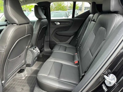 2026 Volvo XC40 Ultra