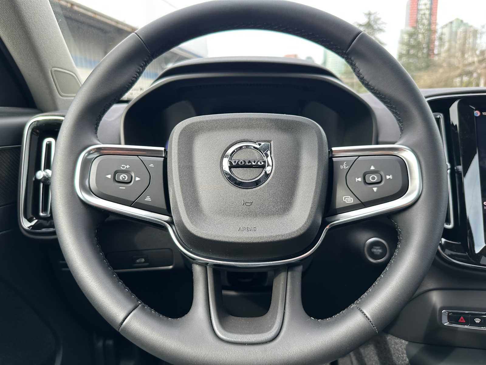2026 Volvo XC40 Ultra
