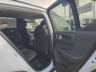 2026 Volvo XC40 Ultra