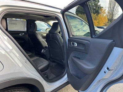 2026 Volvo XC40 Ultra