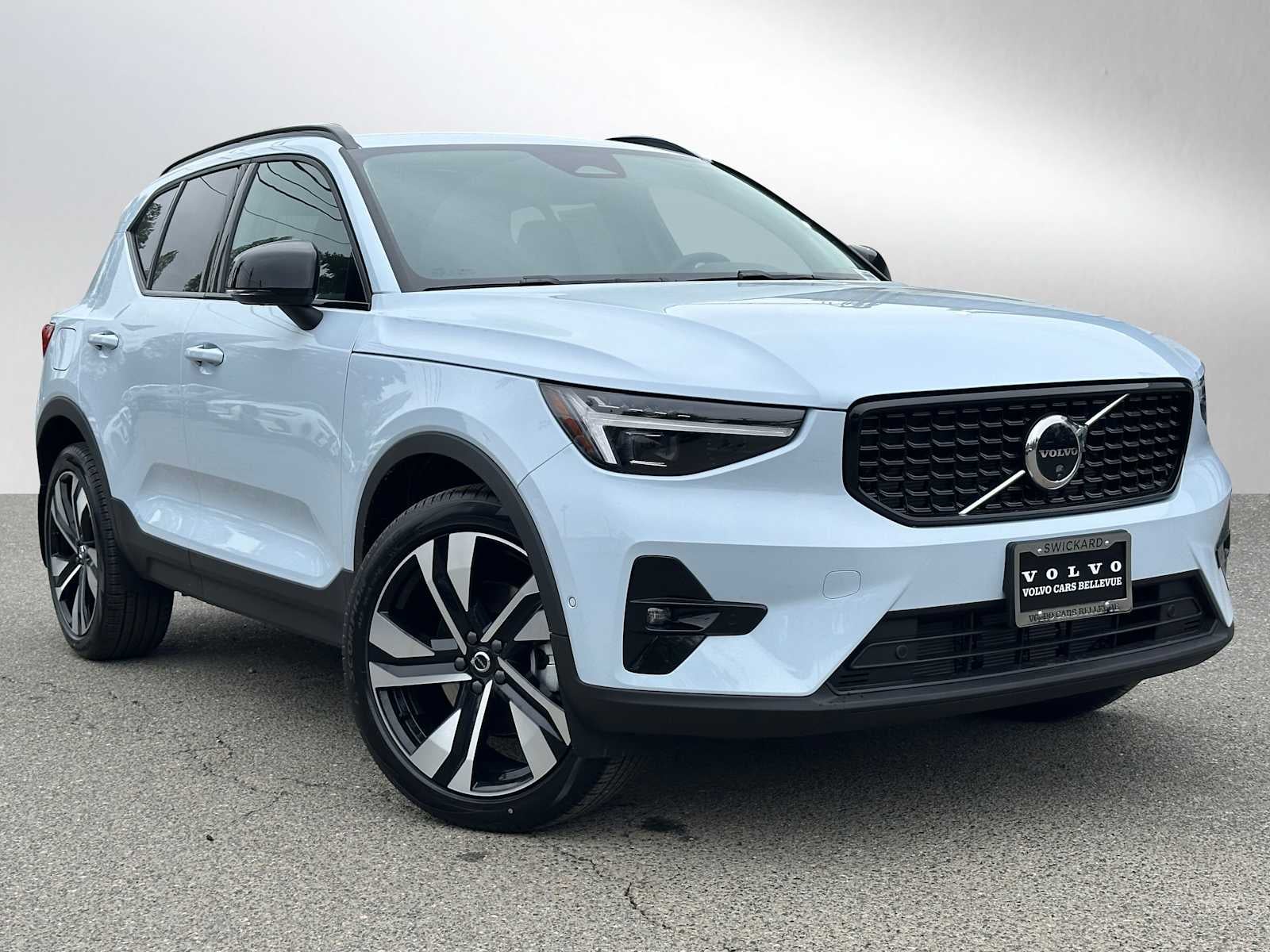 2026 Volvo XC40 Ultra